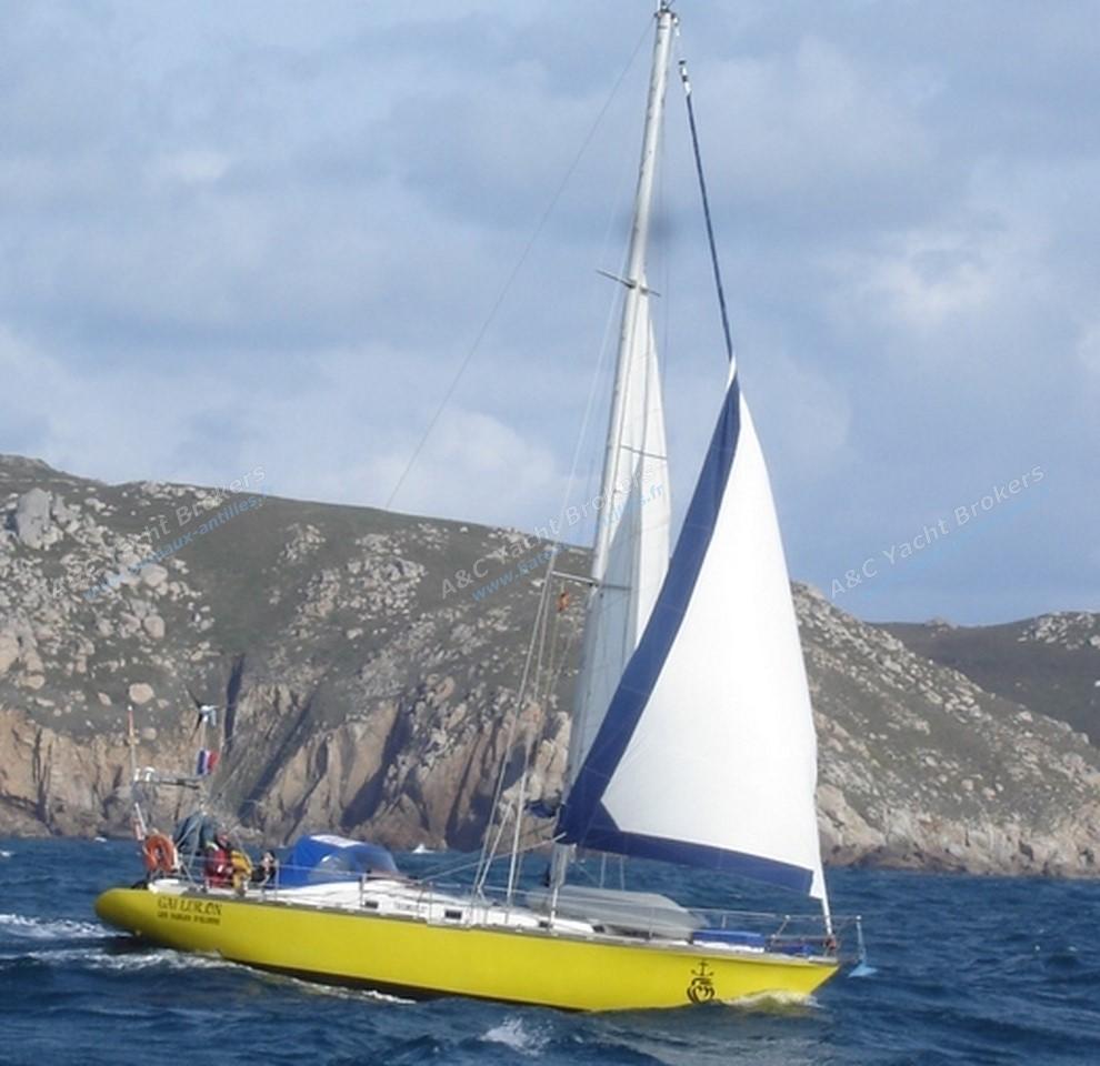 trismus 37 sailboat